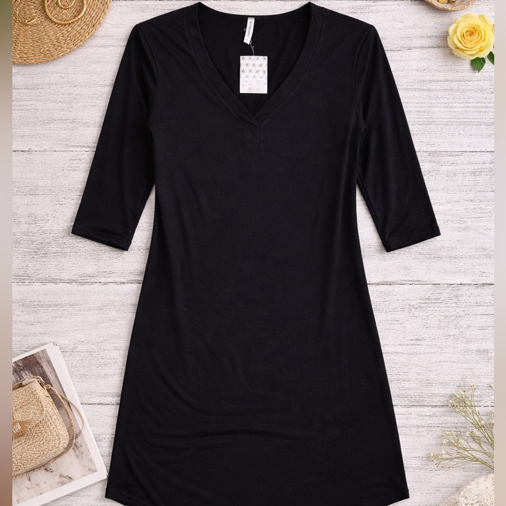 Piphany Marlot Black V Neck Dress Size Small NWT